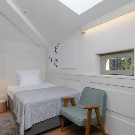 Peteani 4* Labin (Istria)