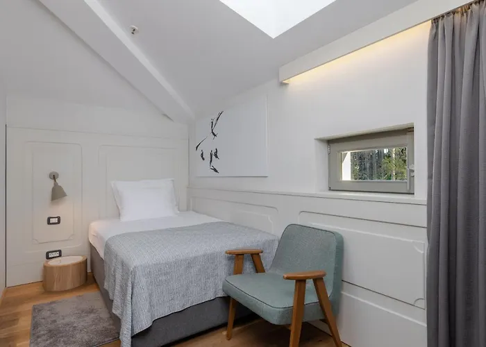 Peteani 4* Labin (Istria)